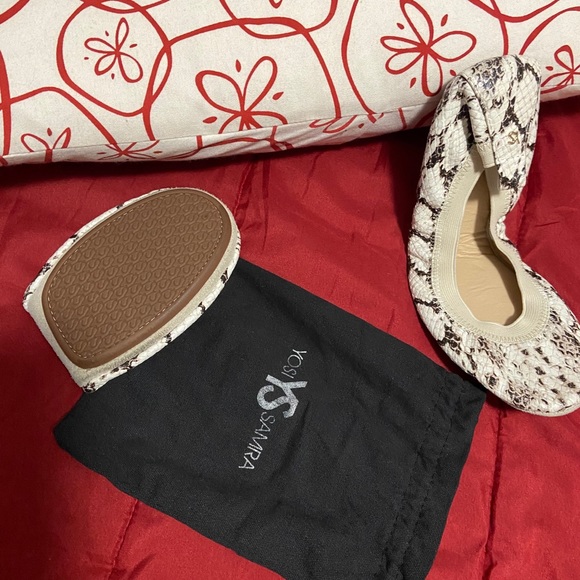 YOSI SAMRA FAUX SNAKE PRINTNEW WITH OUT BOX SIZE 8 - Picture 4 of 6